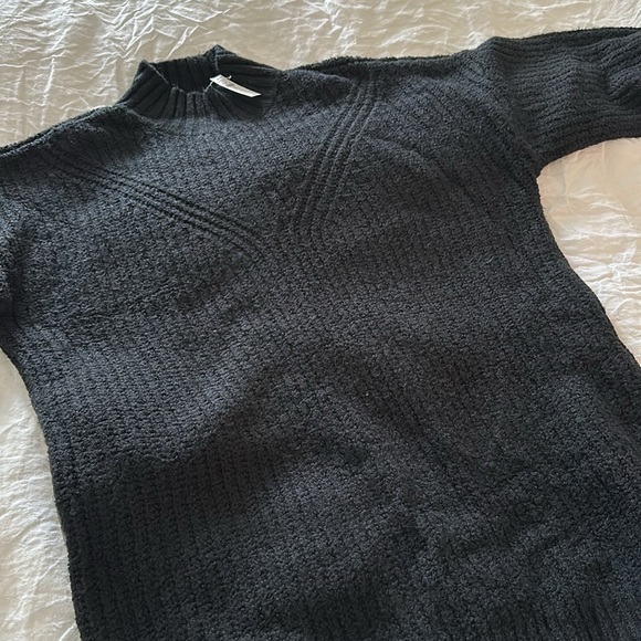 New with tags Old Navy sweater dress - Picture 5 of 7